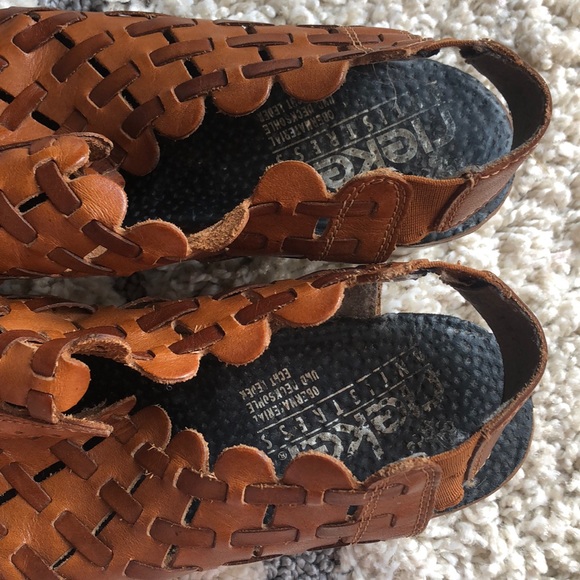 Rieker Anti-Stress Woven Sandals - Picture 5 of 6